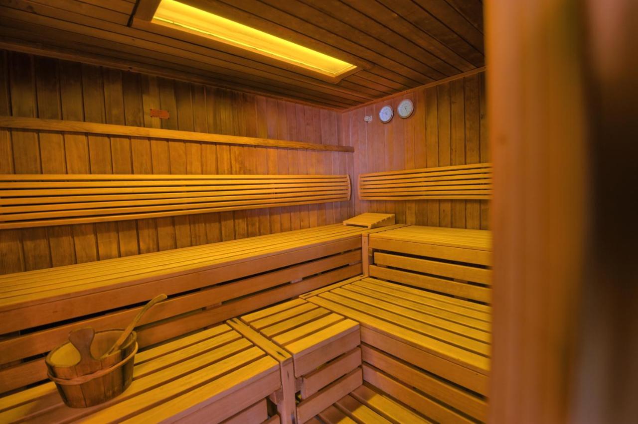 Jufa Hotel Schwarzwald Lenzkirch Kültér fotó