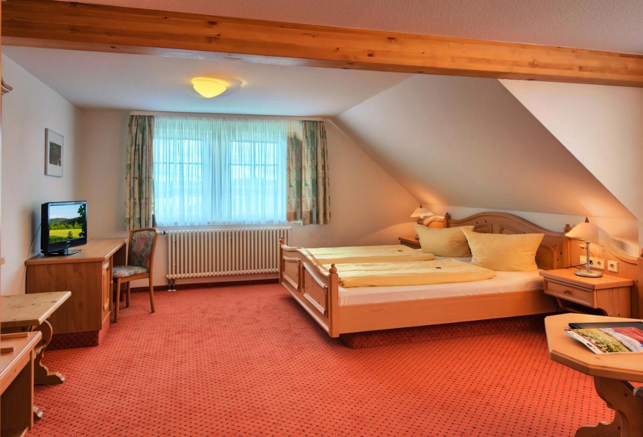 Jufa Hotel Schwarzwald Lenzkirch Kültér fotó