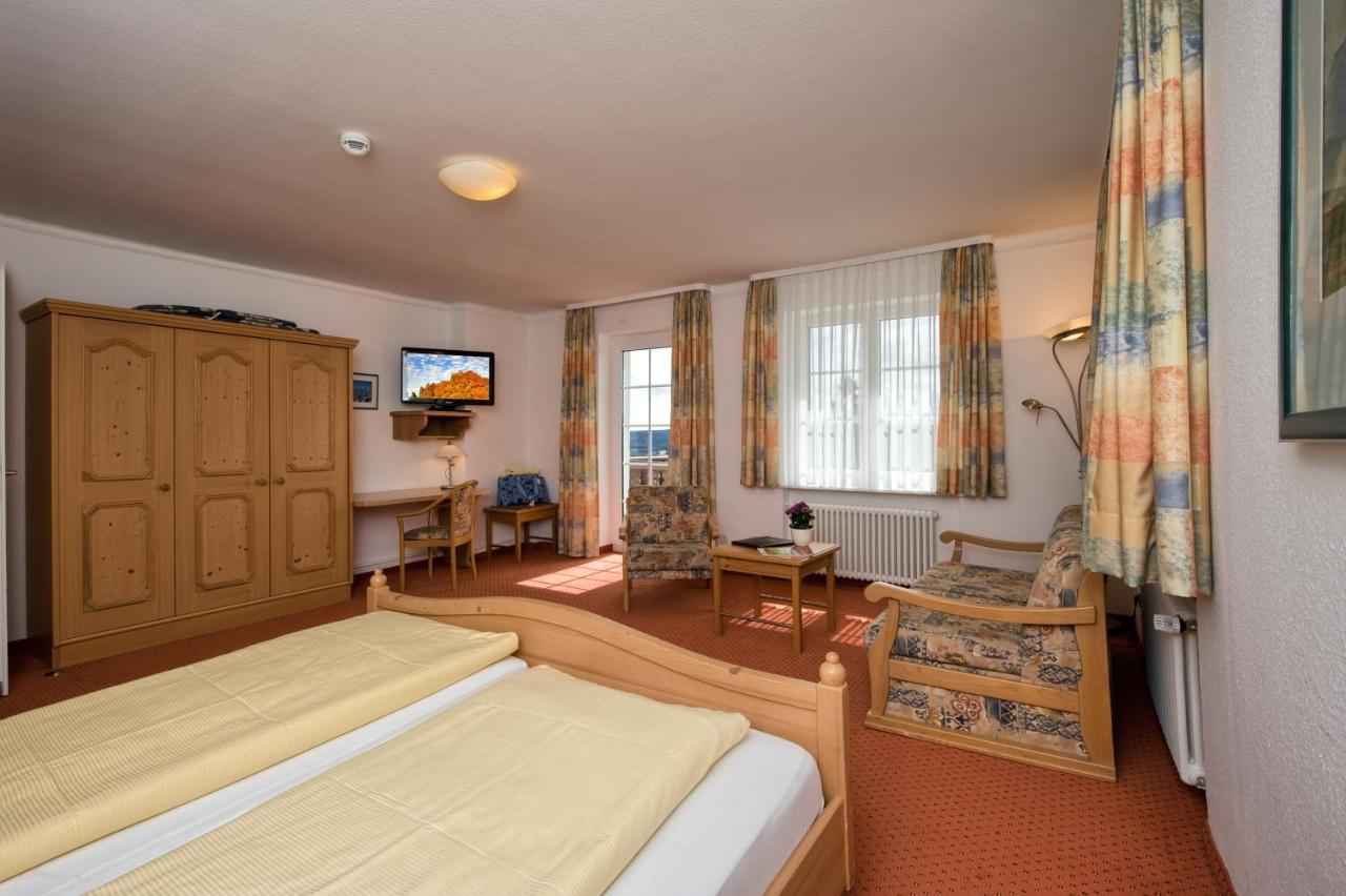 Jufa Hotel Schwarzwald Lenzkirch Kültér fotó