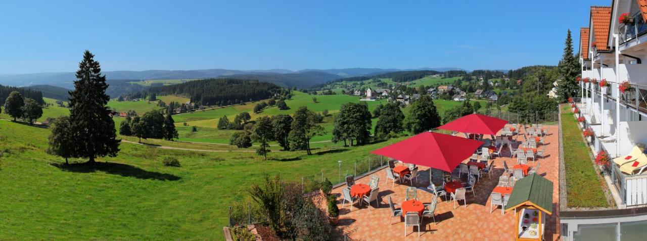 Jufa Hotel Schwarzwald Lenzkirch Kültér fotó