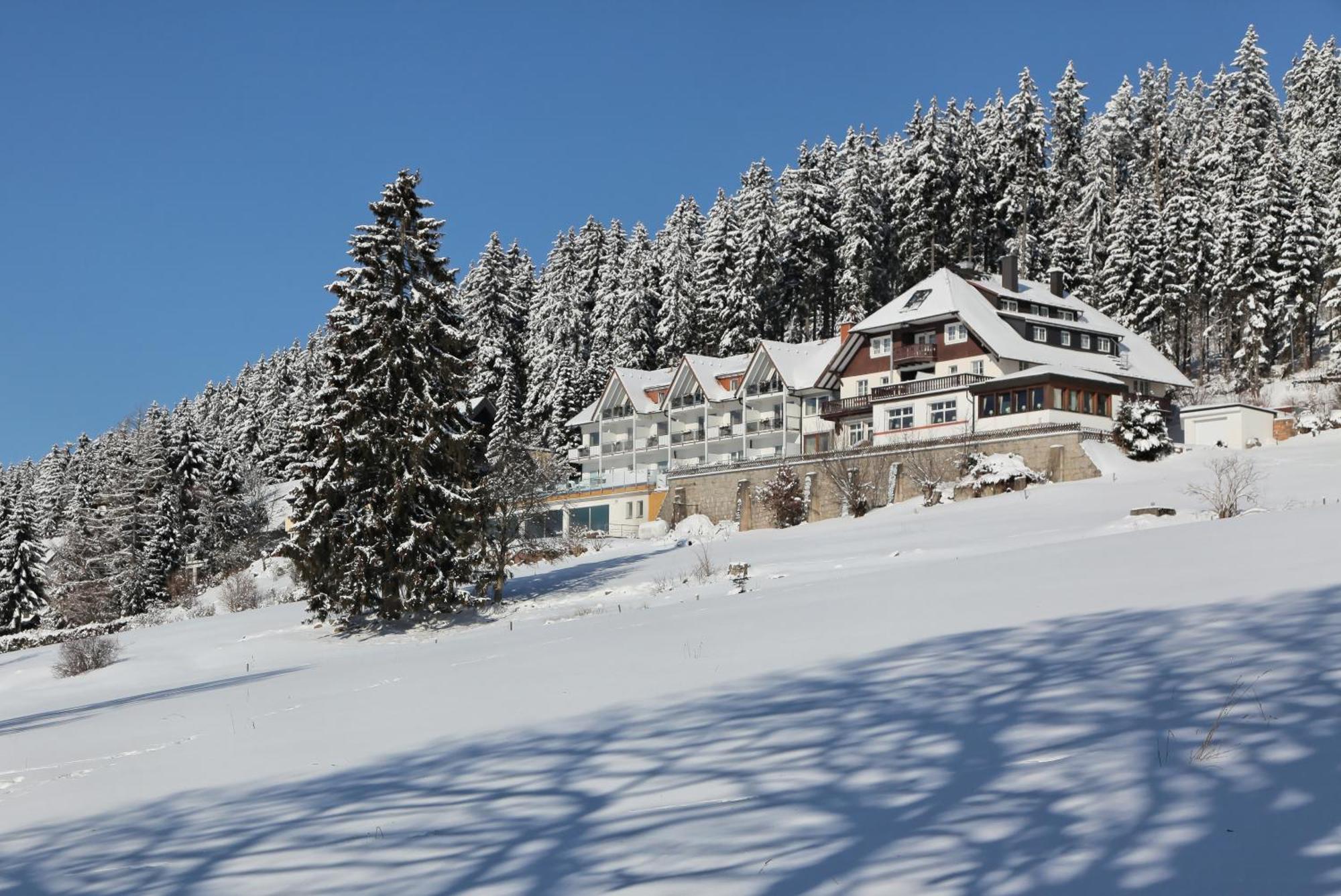Jufa Hotel Schwarzwald Lenzkirch Kültér fotó